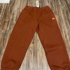Nike ACG Lungs Therma-Fit Repel Tuff Fleece Sweatpants Cinnamon M FV8650-245